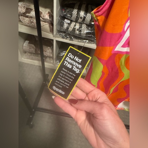 Women’s Malibu Barbie Halloween costume - Picture 6 of 7